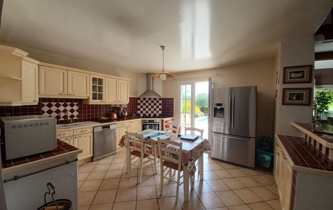 CHERCHE MIDI IMMOBILIER : House | BLAUZAC (30700) | 261 m2 | 1 190 000 € 