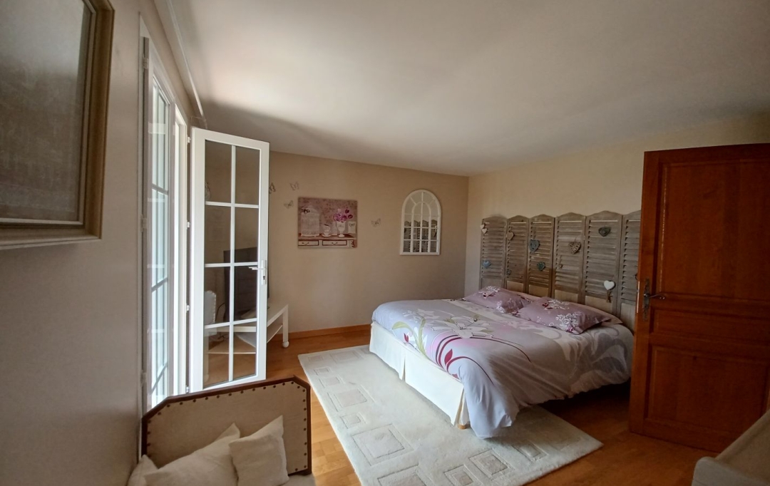 CHERCHE MIDI IMMOBILIER : Maison / Villa | BLAUZAC (30700) | 261 m2 | 1 190 000 € 